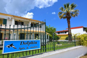 Dolphin Apartments & Studios